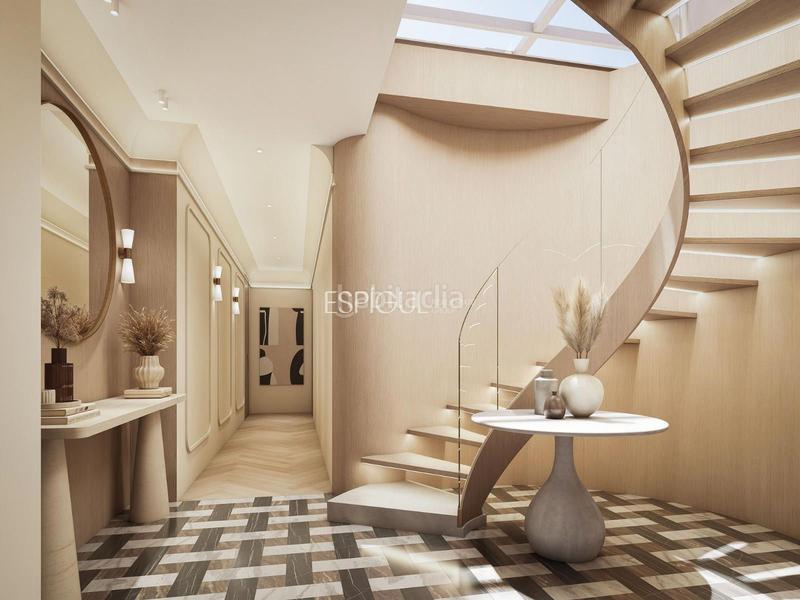 Foto 0c95fe39-0a9b-4eac-a8a7-9fbaf030d0cf. Ático  en venta a reformar en Jerónimos en Jerónimos Madrid