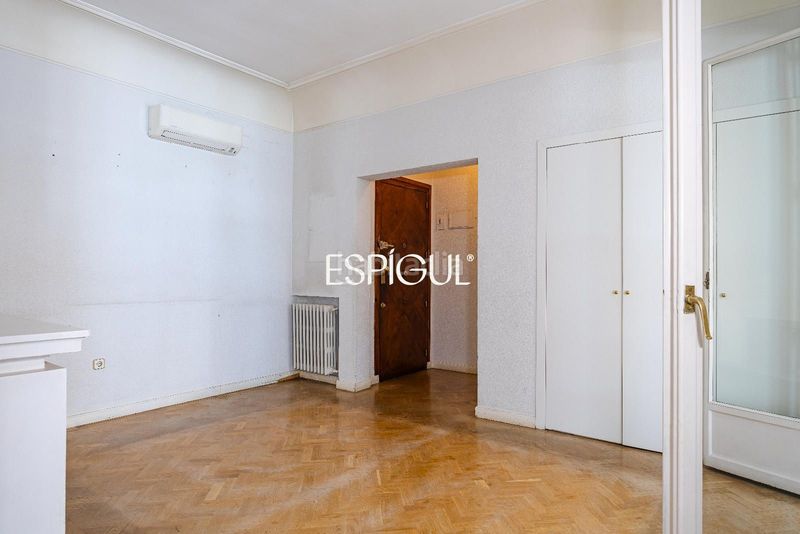 Foto 0c9722fc-2969-443e-a29f-67efa41998af. Pis amb calefacció a Recoletos Madrid