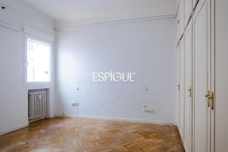 Foto 293d64d7-ac54-4198-84e5-35b816afd409. Pis amb calefacció a Recoletos Madrid