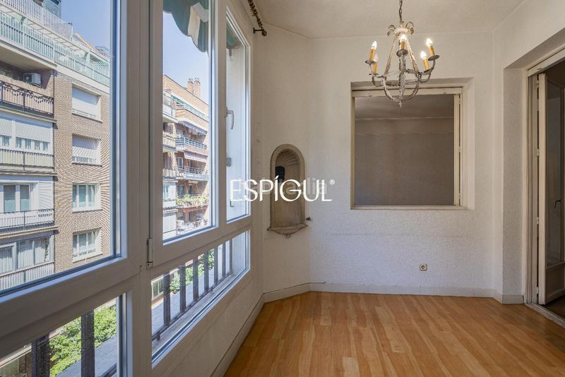 Foto 8e9f81b4-6bbf-412f-84c9-adbf40adc9a8. Pis amb calefacció a Recoletos Madrid