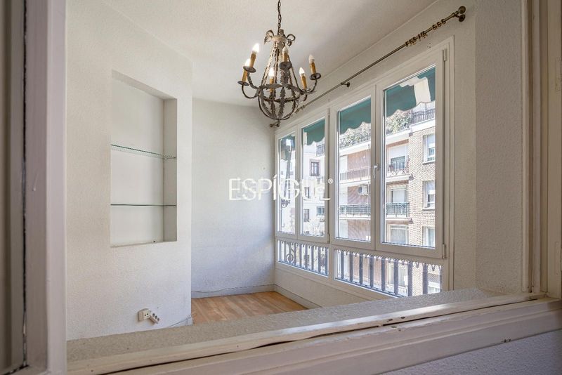 Foto 8effa736-9d6e-4262-8155-c10f878abb39. Pis amb calefacció a Recoletos Madrid