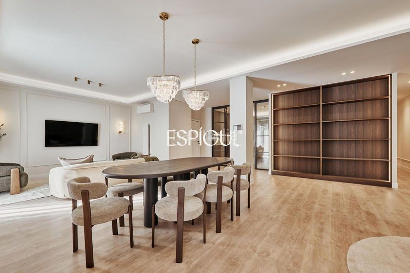 Foto 01e55030-7e3c-4e9e-8b06-0f359f1910c5. Pis amb calefacció aparcament piscina a Hispanoamérica-Bernabéu Madrid