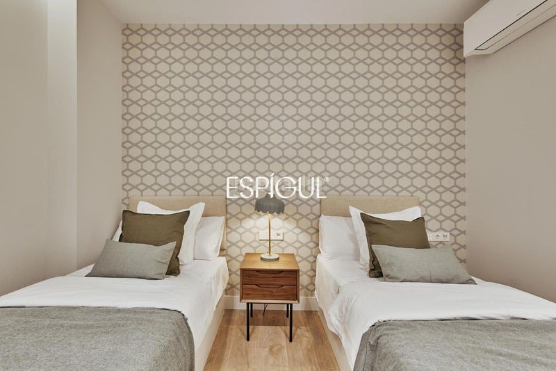 Foto da68c516-d6d0-4f69-992c-676c6af11967. Pis amb calefacció aparcament piscina a Hispanoamérica-Bernabéu Madrid