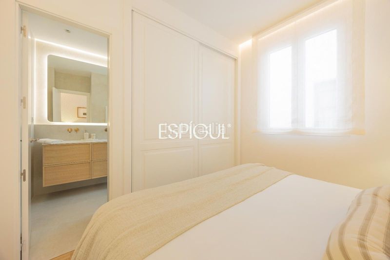 Foto b5fe4a4b-1079-4f84-bf37-5da23159724d. Pis amb calefacció a Castellana Madrid