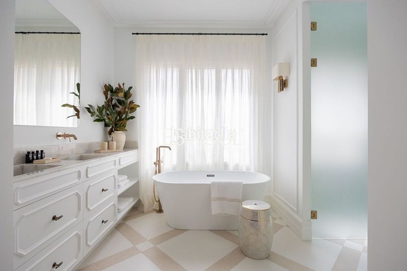 Foto 3ebb58d1-3640-4899-8a85-c436fe0a514d. Pis amb calefacció a Recoletos Madrid