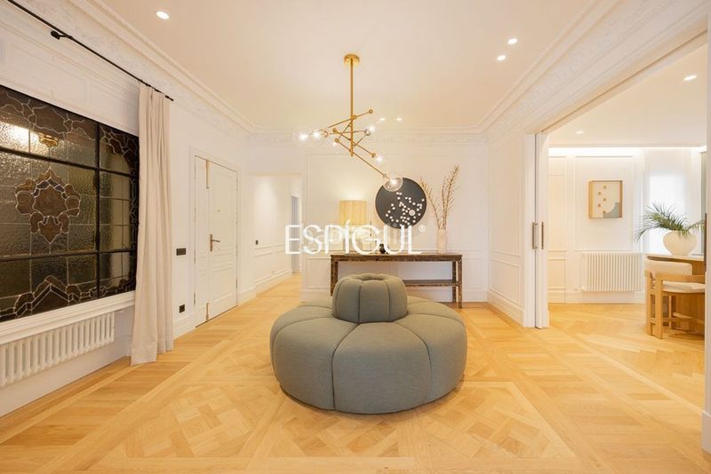 Foto 6c5b5086-ce13-4e67-9264-b018bc31cb09. Pis amb calefacció a Recoletos Madrid