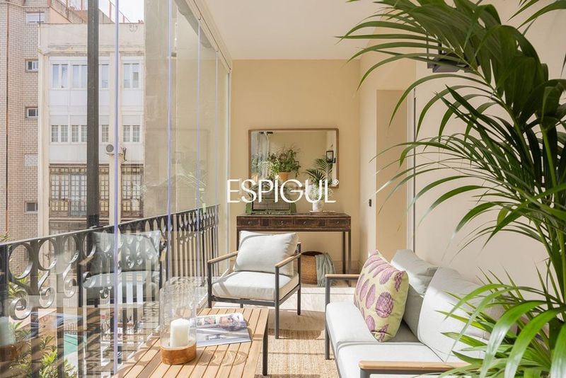 Foto 9cf858bf-d885-4033-a73f-a8d995d6b6af. Pis amb calefacció a Recoletos Madrid