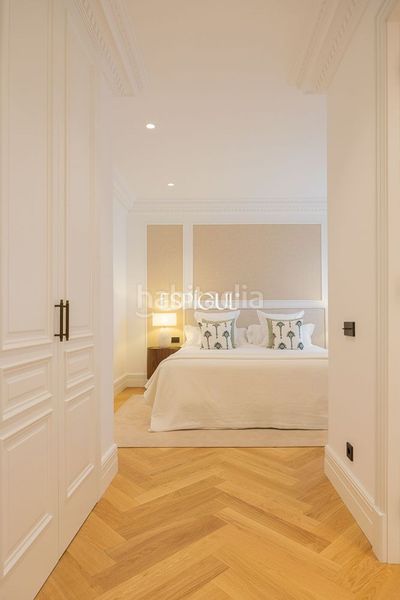 Foto b8485102-2b86-460d-a3c0-c007a80bfdf1. Pis amb calefacció a Recoletos Madrid