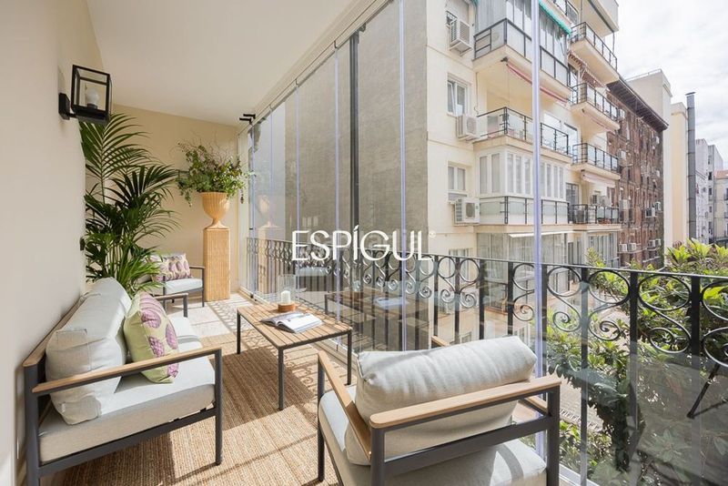 Foto ce960f39-c940-4b19-9efe-e677e6b024ca. Pis amb calefacció a Recoletos Madrid