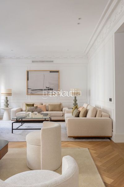 Foto d5f9c9cb-aa19-477d-89b3-14c6035e273b. Pis amb calefacció a Recoletos Madrid