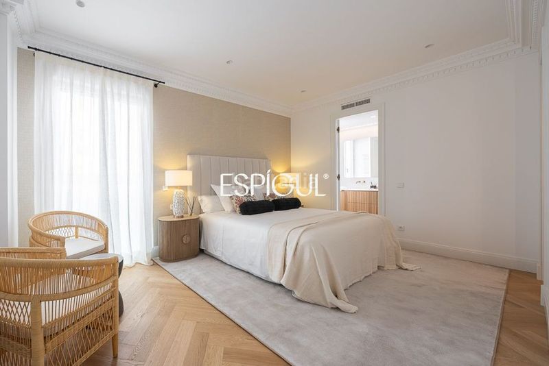 Foto 6605a895-73bd-4947-96f2-4f571a143718. Pis amb calefacció a Castellana Madrid