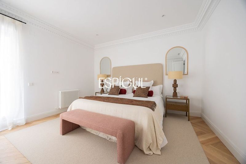 Foto f506ac88-c914-450b-acc7-3af2560be5f1. Pis amb calefacció a Castellana Madrid