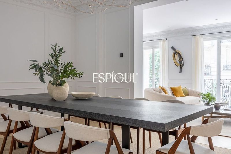 Foto 4c5f56d3-6e06-4dea-b292-c1b8e313b999. Pis amb calefacció a Recoletos Madrid