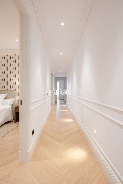 Foto 5749d29a-07f4-42f4-bfac-f2dc19b32198. Pis amb calefacció a Recoletos Madrid