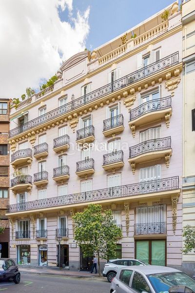 Foto fad9a7ee-972f-417e-9227-3004631c3a04. Pis amb calefacció a Recoletos Madrid