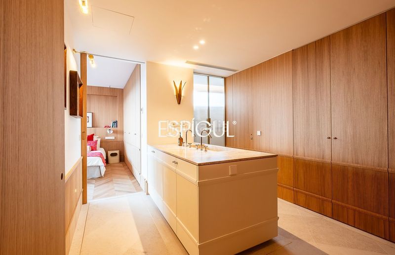 Piso en venta reformado con terraza en la torre valencia en Madrid - Imagen 16