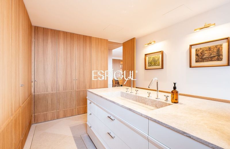 Piso en venta reformado con terraza en la torre valencia en Madrid - Imagen 17