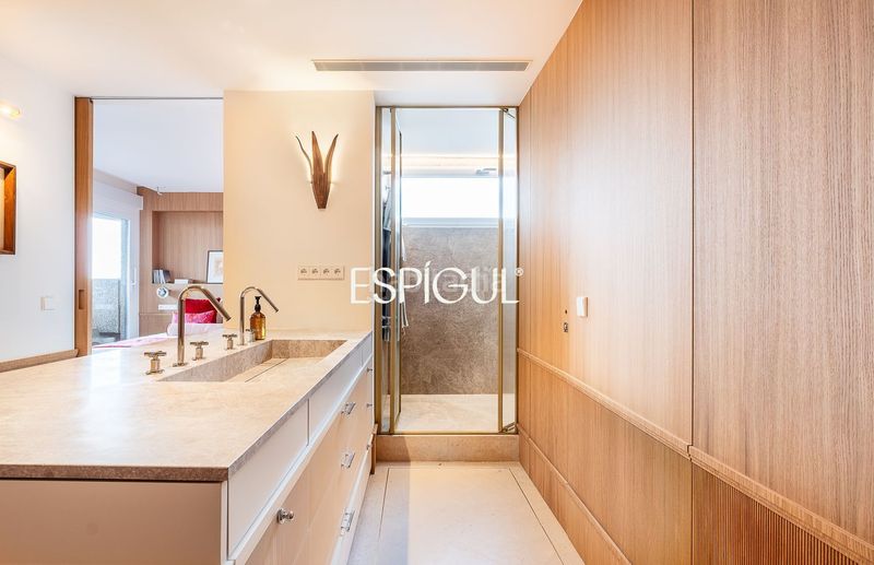 Piso en venta reformado con terraza en la torre valencia en Madrid - Imagen 20