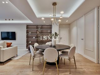 Etagenwohnung  Bailén. Piso en venta en la calle bailén, palacio
