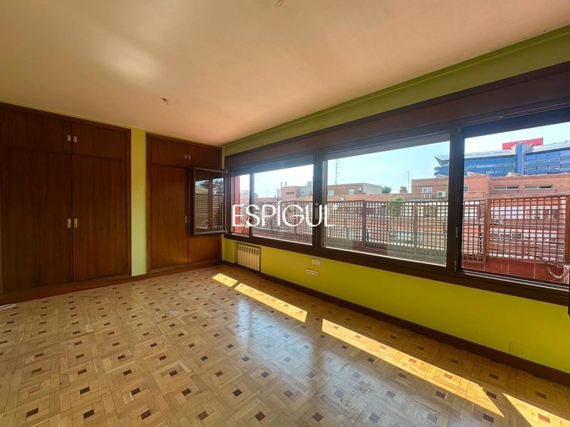 Foto 6d494f53-f0c9-4318-ae3d-889cb34f8667. Àtic amb calefacció aparcament a Prosperidad Madrid