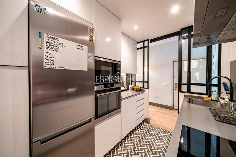 Foto e2b9e86b-1c44-4fda-bd1f-6d8b6861ff05. Appartement avec chauffage dans Lista Madrid