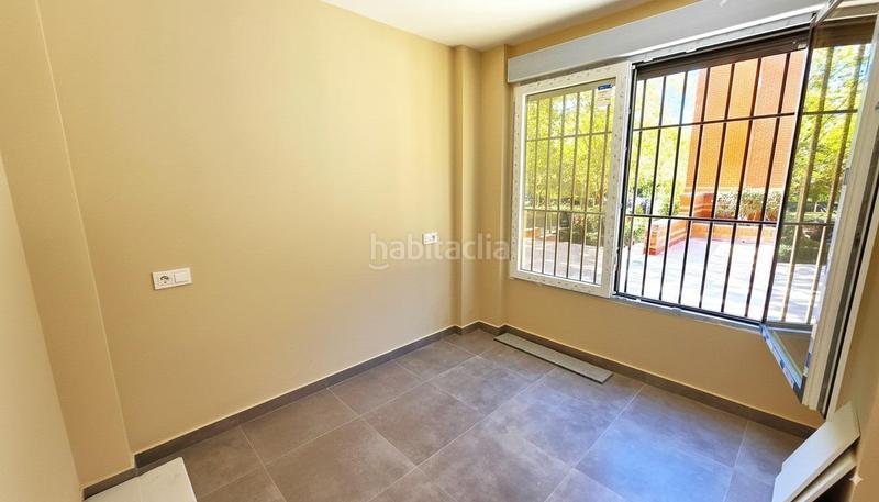 Foto a076135b-bd3f-4cef-818c-ab1a3e3226e4. Erdgeschoss in avenida de pablo neruda 96 in Portazgo Madrid