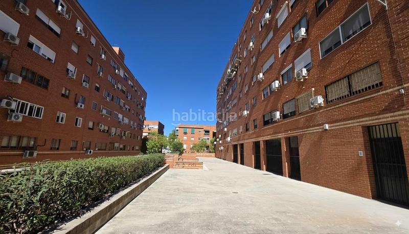 Foto e1517c36-3b4d-4a9d-a866-01fd692ad9d5. Erdgeschoss in avenida de pablo neruda 96 in Portazgo Madrid