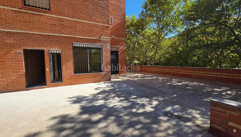 Foto f90b281a-bd71-4984-bcf3-92a1ace52a4d. Erdgeschoss in avenida de pablo neruda 96 in Portazgo Madrid