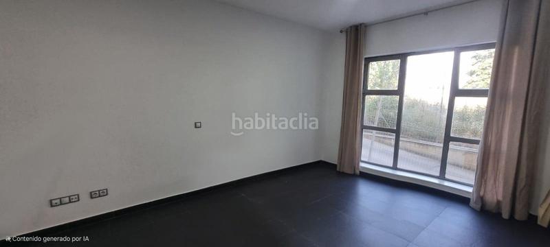 Foto affc8e53-fbaf-42a7-ade2-660ff2901c8d. Loft dans calle calle de francisco aritio 166 dans Estación-Manantiales Guadalajara