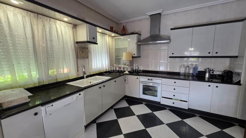 Foto 45ef9c55-b93f-48a4-a85e-5df2d90aff71. Doppelhaus mit parking in San Roque-Concordia-Adoratrices Guadalajara