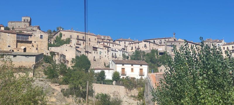 Foto ba5e6a5c-6e03-44ca-ba36-6e19bbacd3f5. Terreny residencial a Caspe