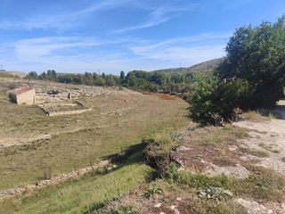 Terreno residencial en Caspe. Amplio terreno urbano en sepúlveda, castilla y león