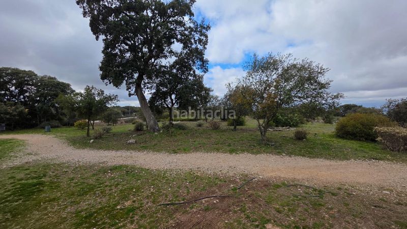 Foto 4890e2db-ca77-47c7-a25c-339fda39432b. Terreny residencial a Chiloeches