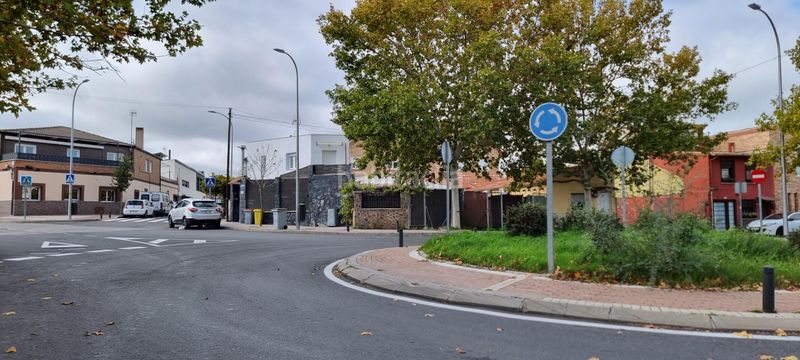 Foto 061ea540-2f20-45f7-bb35-e2705ec2e972. Terreny residencial a Rejas Madrid