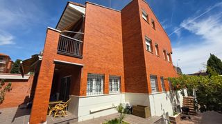 Chalet in San Roque-Concordia-Adoratrices. Chalet pareado mejor zona de guadalajara capital