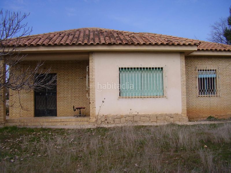 Foto 83a5676f-e1cd-4116-acc7-403fa3bf9e0d. Finca rústica a Úbeda