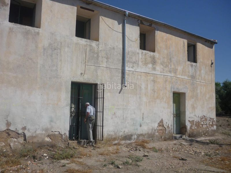 Foto de753c4d-e1d4-4a14-8637-a75c61a6d657. Finca rústica a Úbeda