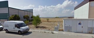 Terreno residencial en Fuente el Saz de Jarama. Parcela industrial en venta en fuente el saz