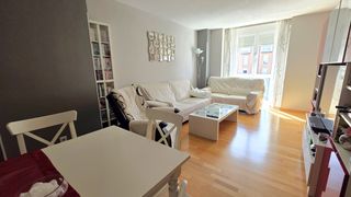 Appartamento in Urbanización El Mediterráneo. Arroyomolinos residencial 4 dormitorios piscina
