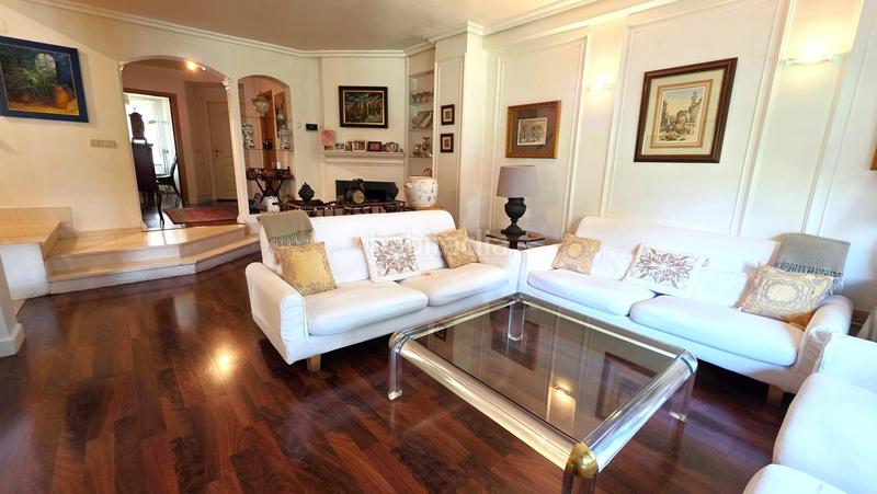 Foto 5996179f-292c-413a-a2bd-1c1544aed916. Semi detached house with heating parking pool in Prado Norte Algete