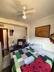 Flat in La Plata. Se vende piso en planta baja en san benito