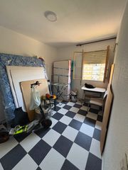 Pis  Calle �lvar n��ez cabeza de vaca. Se vende piso en san benito
