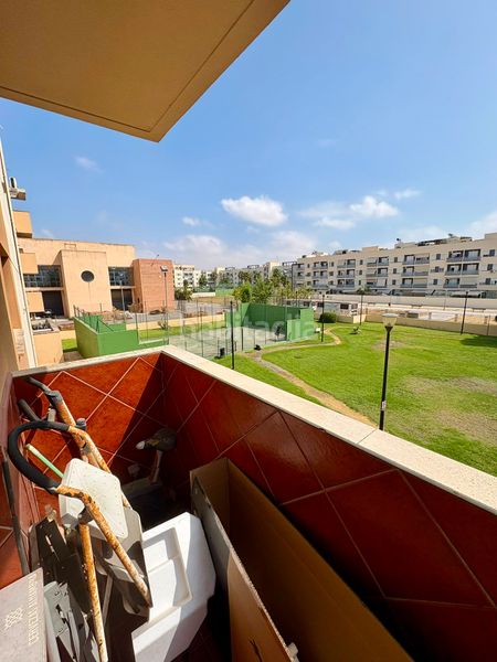 Foto fa4f5b3d-050b-46f6-9e99-2dbdd5c59433. Pis amb aparcament piscina a Chapín - Campus Universitario - Navinco Jerez de la Frontera