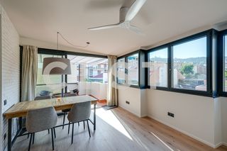 Rent Apartment in Putget - Farró. Ático reformado con gran terraza y vistas despejadas