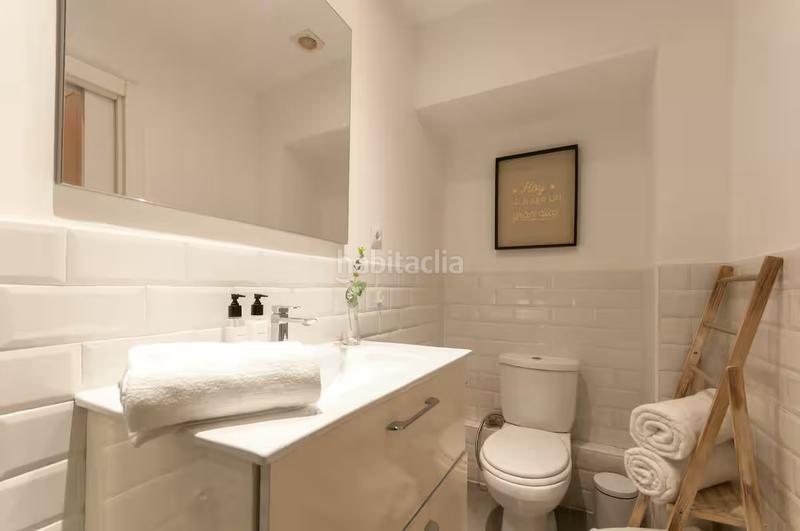 Foto 6ad6b840-c1a9-4f9b-8469-b7f81e1bb3a0. Appartamento con riscaldamento in St. Pere - Sta. Caterina - El Born Barcelona