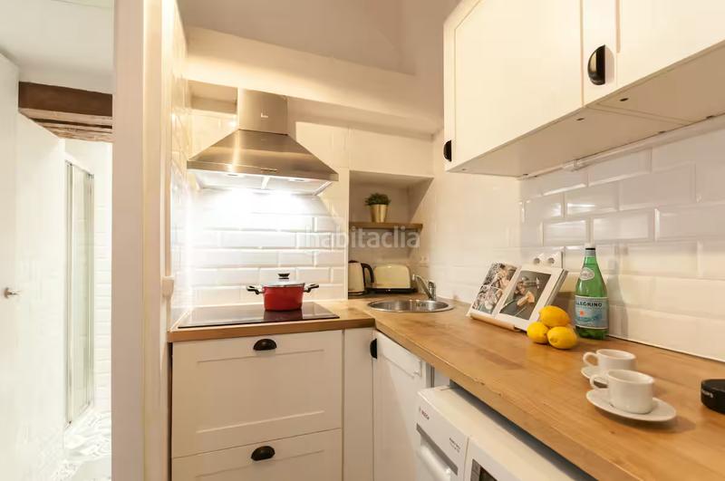 Foto a16e0aeb-4a6e-4840-92da-cf42734b3438. Appartamento con riscaldamento in St. Pere - Sta. Caterina - El Born Barcelona