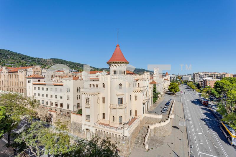 Foto e64adb6f-c6c5-4012-a6f8-8f811501764d. Affitto appartamento con riscaldamento parcheggio piscina in Barcelona