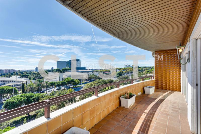 Foto 02fbb1de-746d-4fbc-bc6a-773db5679c81. Rent flat with heating parking pool in Dreta de l´Eixample Barcelona