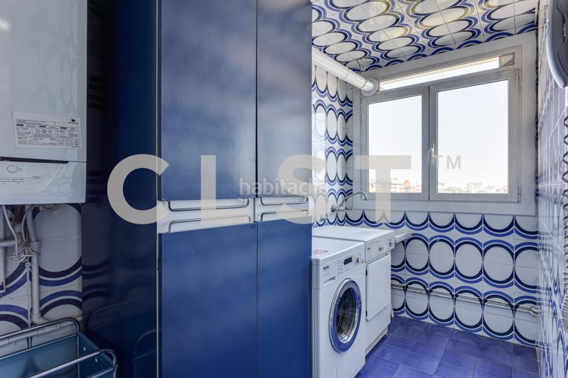 Foto 2fbb8d79-9567-4d5f-b8ee-e2238f620a0e. Rent flat with heating parking pool in Dreta de l´Eixample Barcelona