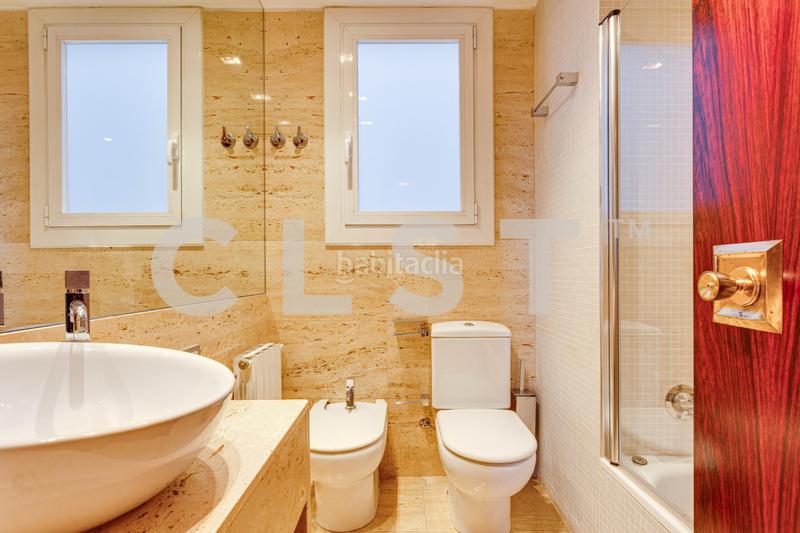 Foto 39f4e56f-9941-4dc3-889d-e570e74d5865. Rent flat with heating parking pool in Dreta de l´Eixample Barcelona